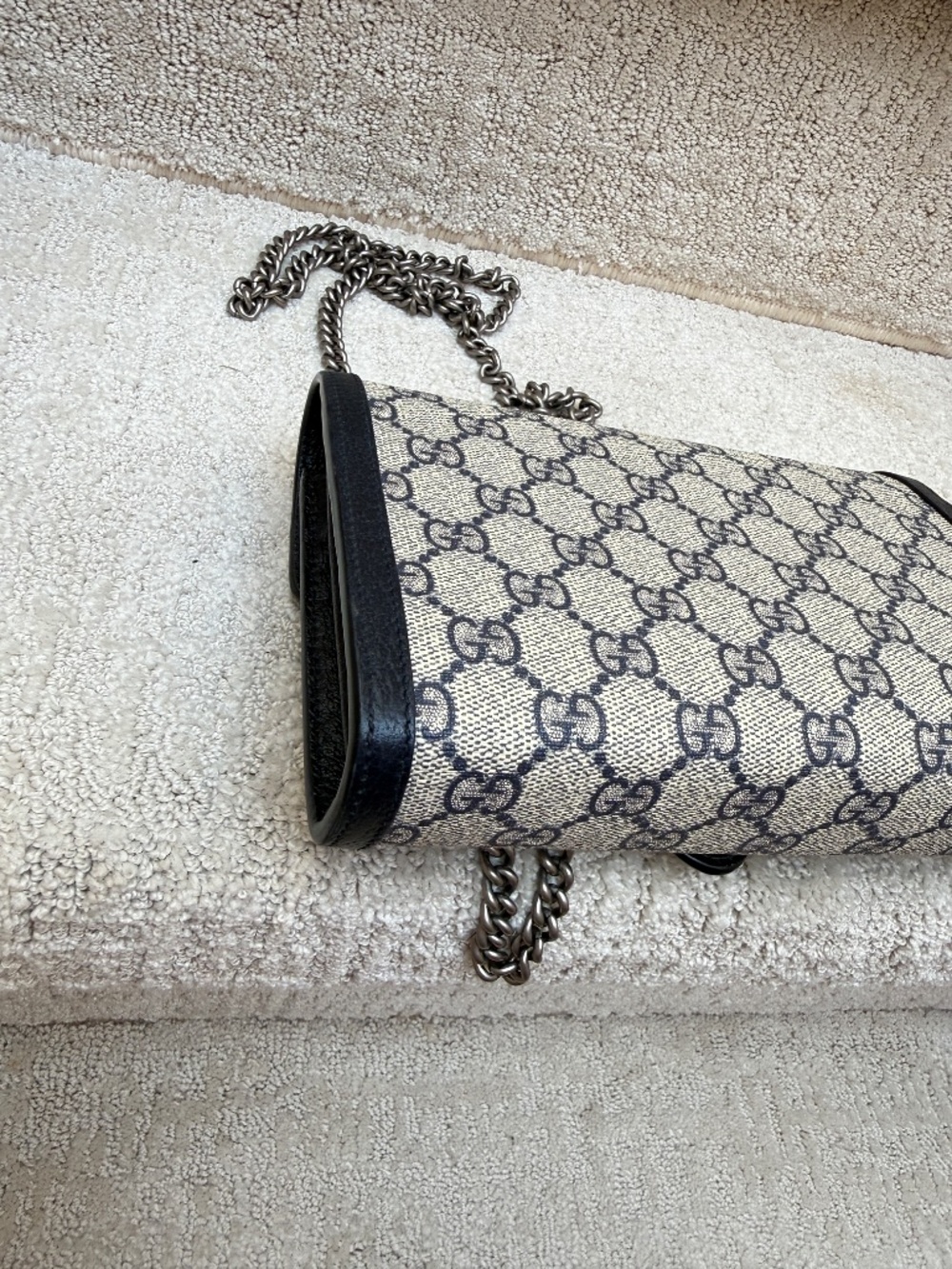 Gucci GG Supreme Monogram Mini Dionysus Chain Wallet in Navy - Picture 5 of 11